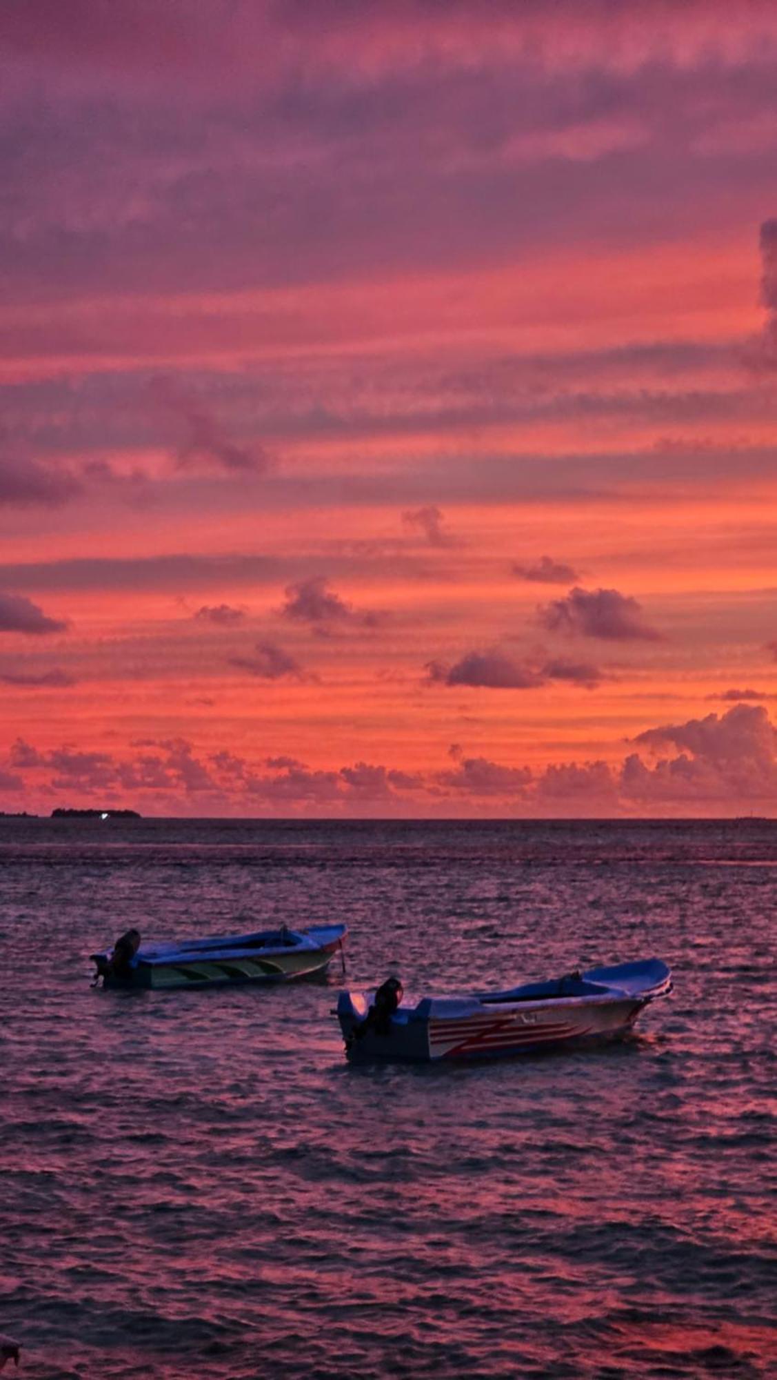 Aqua Sunset Hotel Gulhi Exterior foto