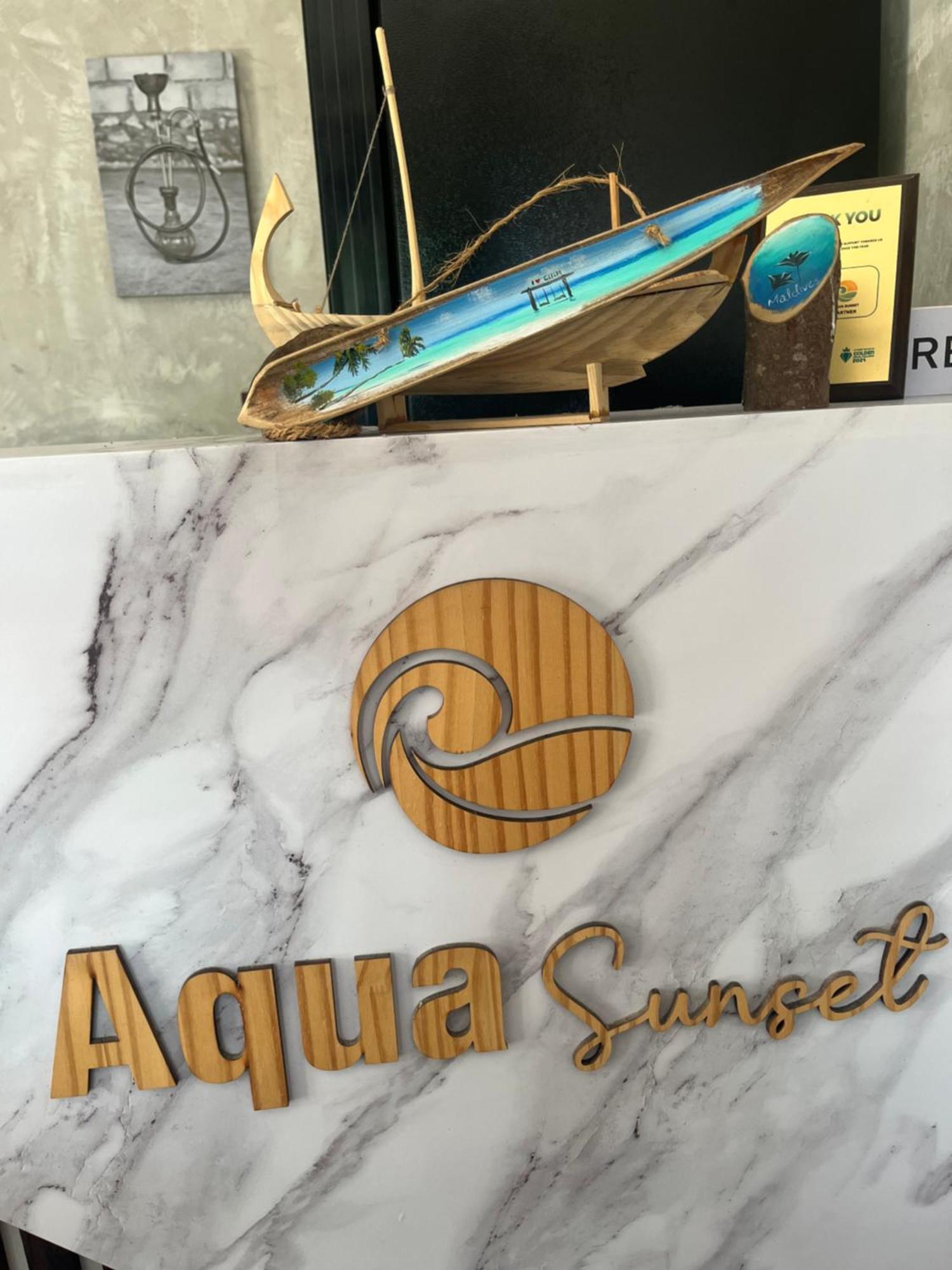 Aqua Sunset Hotel Gulhi Exterior foto